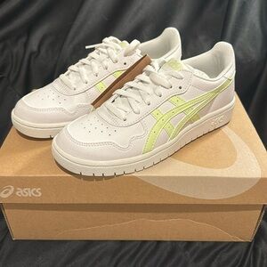 NWT ASICS Women’s Japan S Sneakers